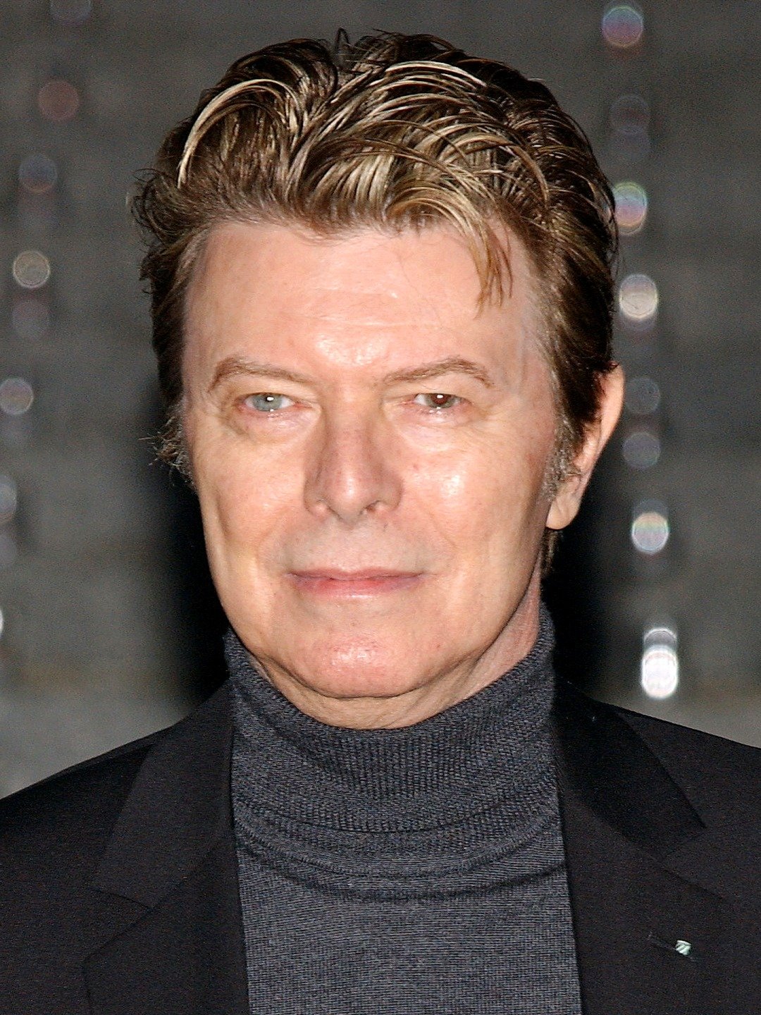 How tall is David Bowie?